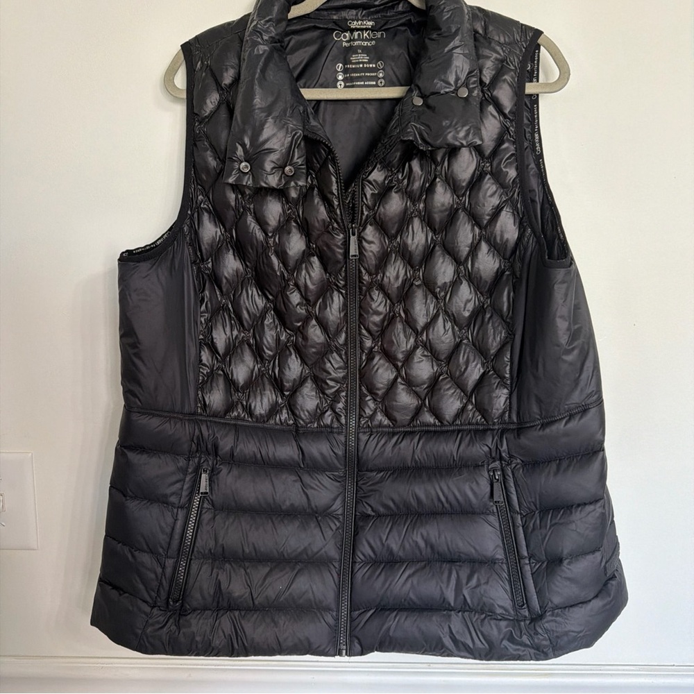 Calvin Klein Women's Black Quilted Down Vest - Picture 4 of 7